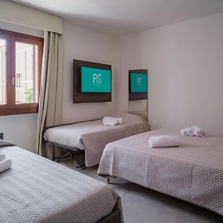 Guest house As 10 House