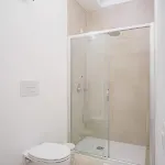 As 10 House