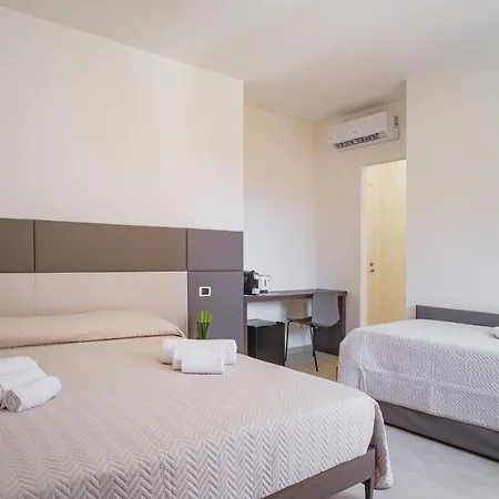 As 10 House 招待所 奧爾比亞