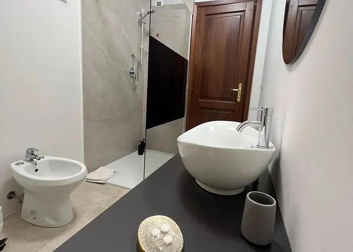 בית הארחה As 10 House אולביה